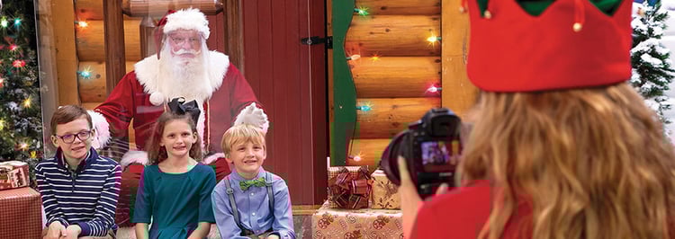photo-with-santa-at-bass-pro-shop